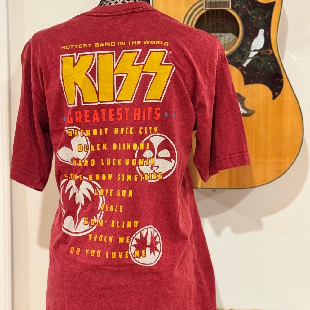 KISS Upcycled Graphic T-Shirt - Red - Picture 5 of 5